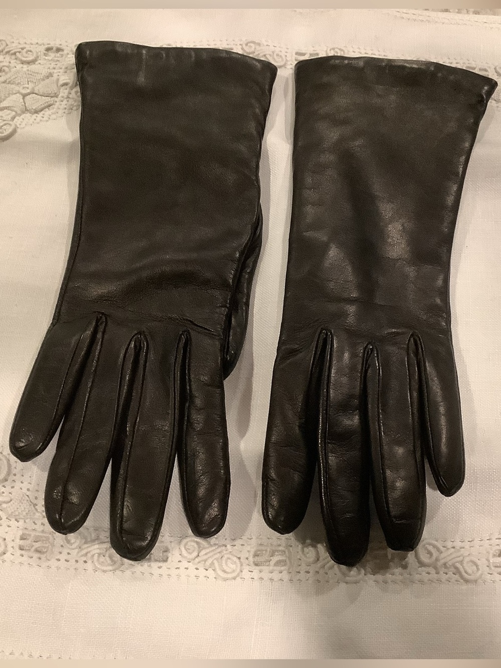 Women's Black Leather Dress Gloves